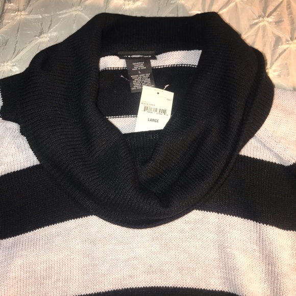 It’s our time - Block stripe cowl sweater - Picture 5 of 7